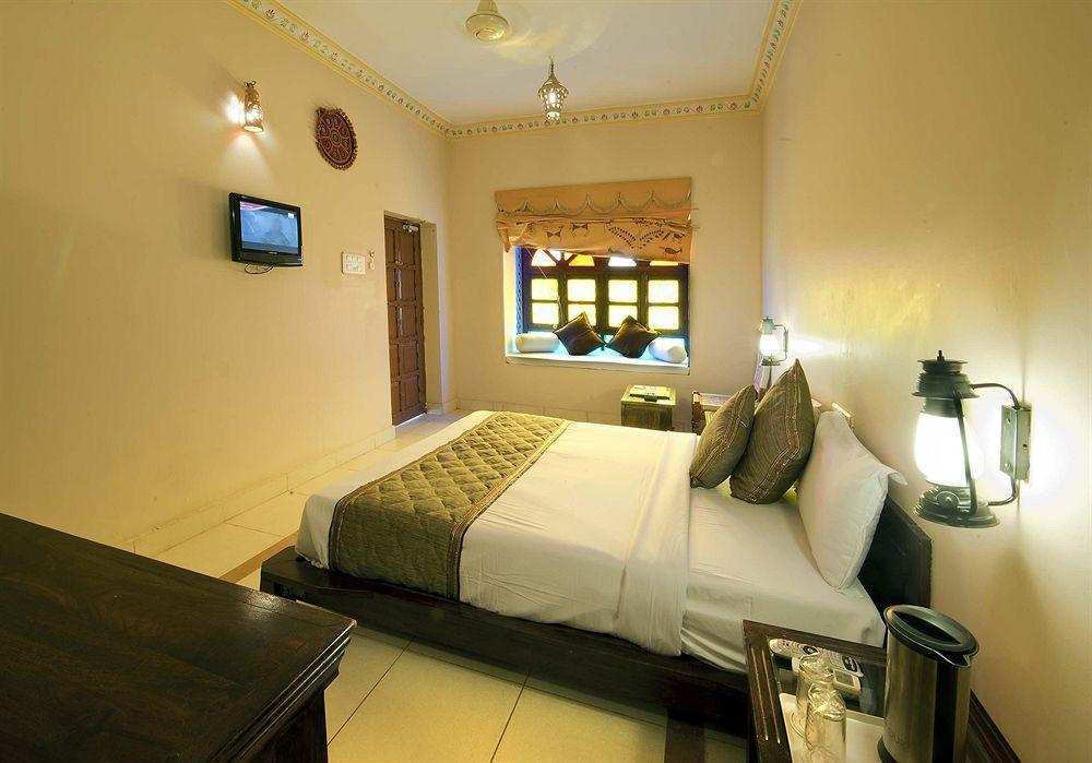 Nirali Dhani Ethnic Heritage Hotel And Resort Jodhpur  Exterior foto